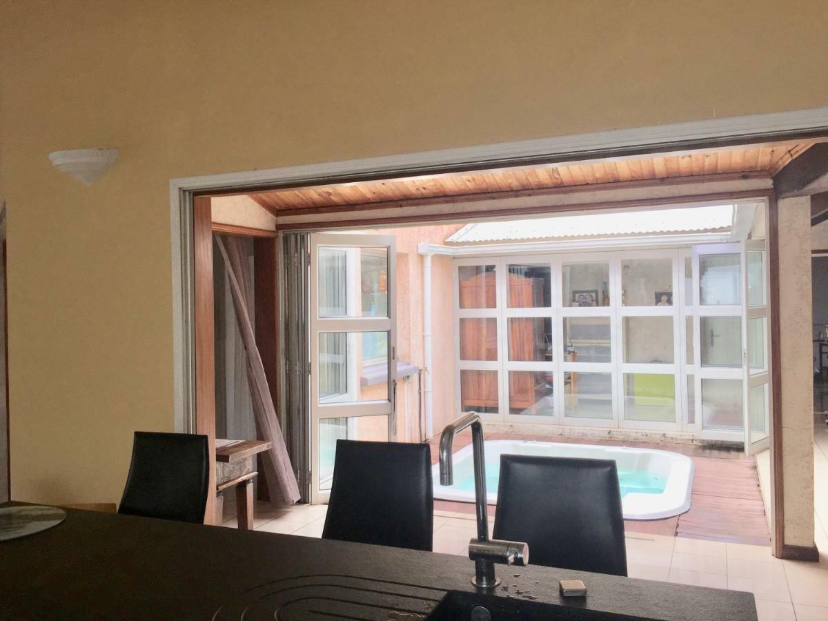 Sun Villa Chambre Chez L Habitant แซงต์-เดอนี ภายนอก รูปภาพ
