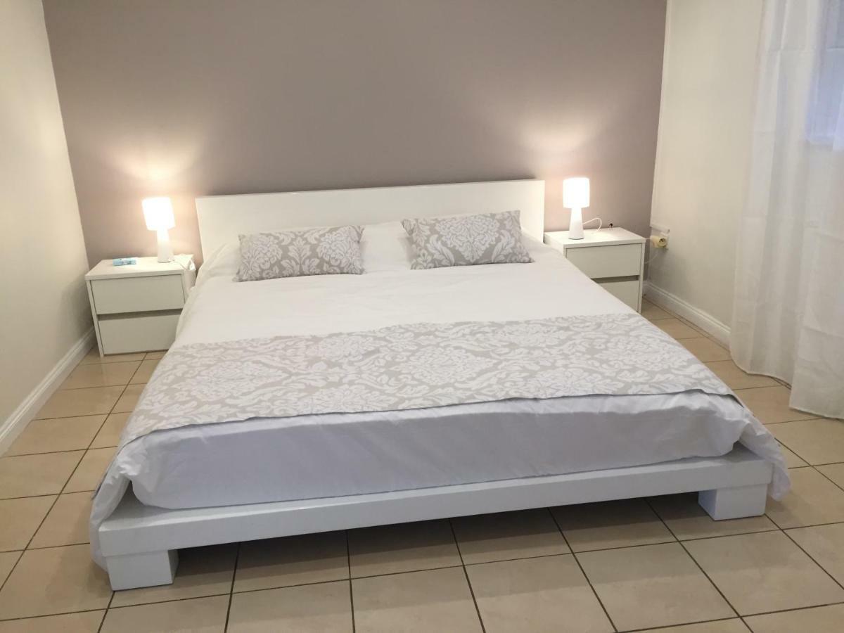 Sun Villa Chambre Chez L Habitant แซงต์-เดอนี ภายนอก รูปภาพ